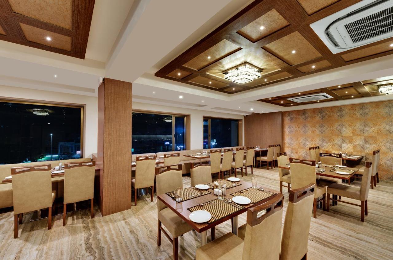 Anaya Beacon Hotel, Dzsámnagar Kültér fotó