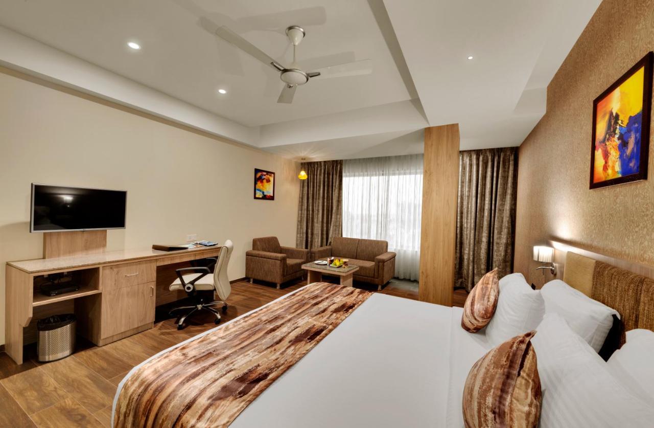 Anaya Beacon Hotel, Dzsámnagar Szoba fotó