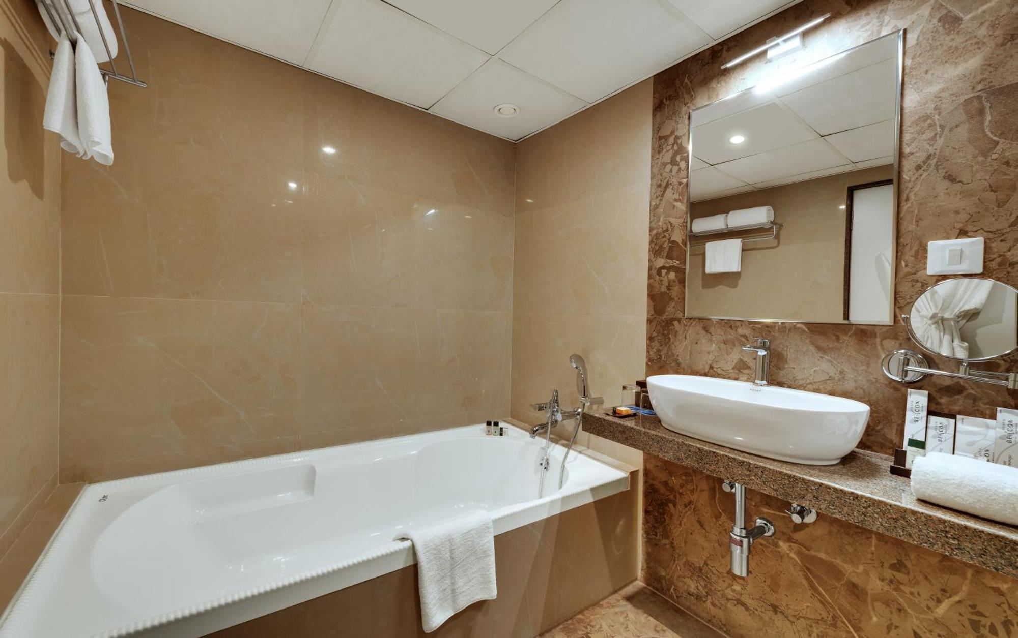 Anaya Beacon Hotel, Dzsámnagar Szoba fotó